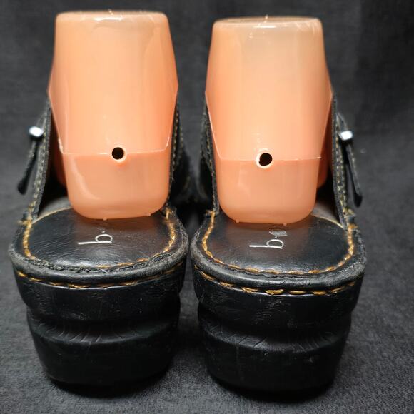 B.O.C. Karley Wedge Black Clog Mules - Picture 6 of 11